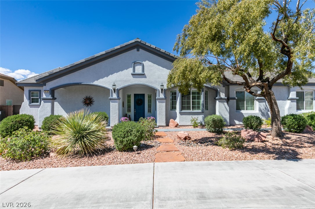 8125 Soledad Canyon Street Property Photo 8