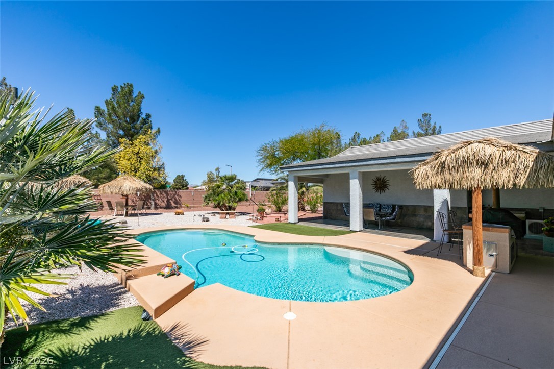 8125 Soledad Canyon Street Property Photo 14