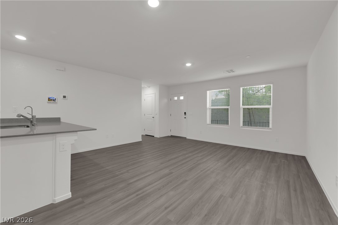 6917 Stafford Hill Street Property Photo 11