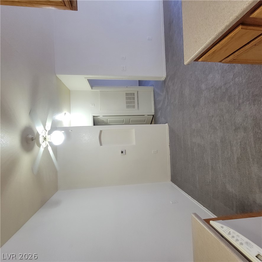 4730 East Craig Road 1110 Property Photo 3