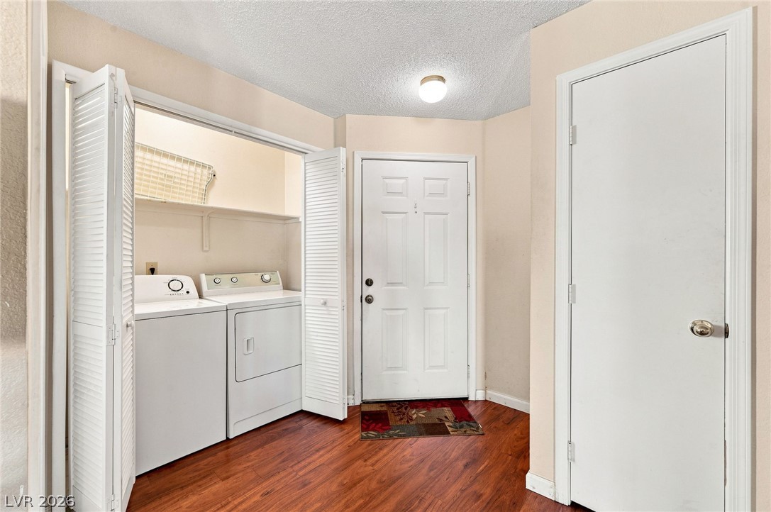 2200 Highpointe Drive 202 Property Photo 8