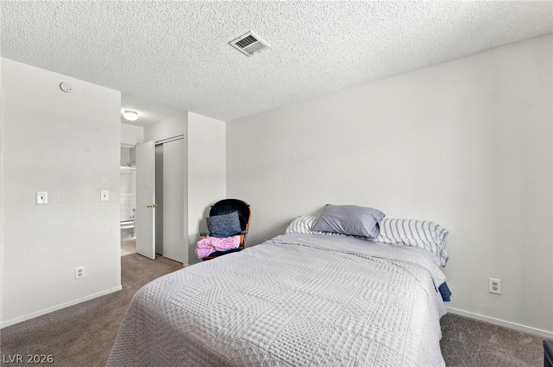 2200 Highpointe Drive 202 Property Photo 18