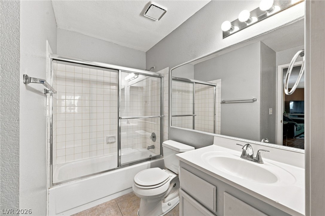 2200 Highpointe Drive 202 Property Photo 20