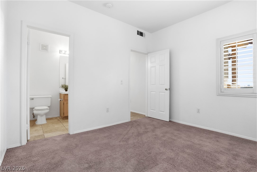 8501 West University Avenue 2089 Property Photo 16