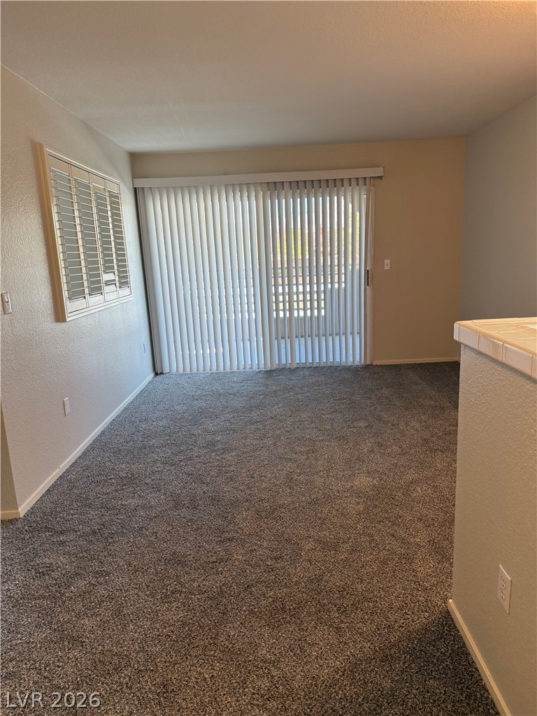 1908 North Tierra Vista Drive 211 Property Photo 6