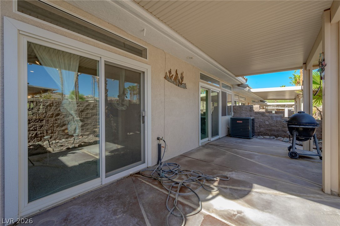 2230 Canyon Song Avenue Property Photo 4