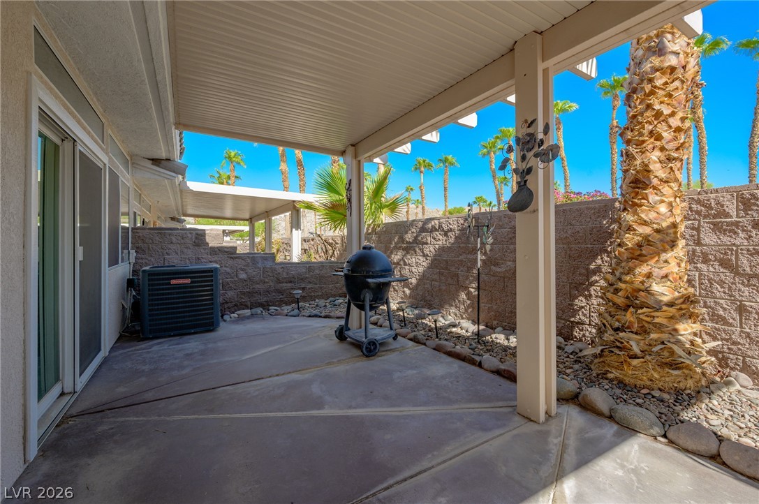2230 Canyon Song Avenue Property Photo 24