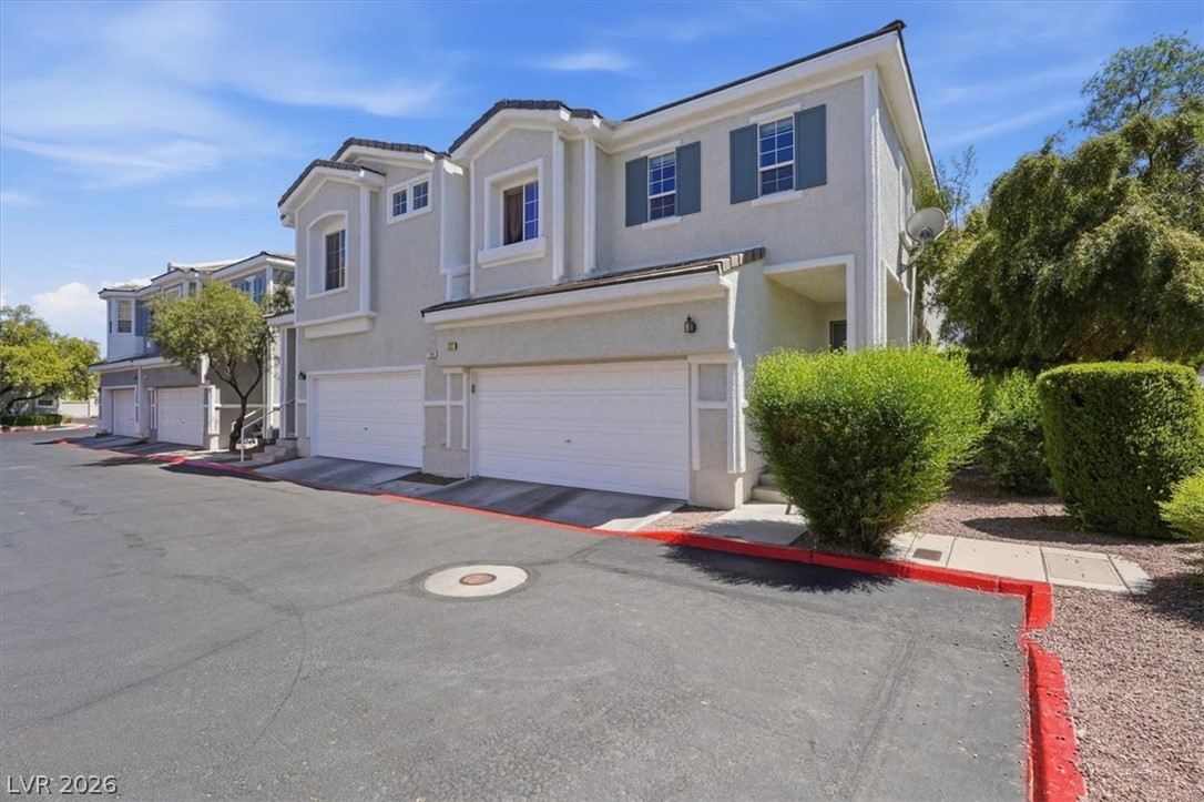 232 Friendly Court Property Photo 3