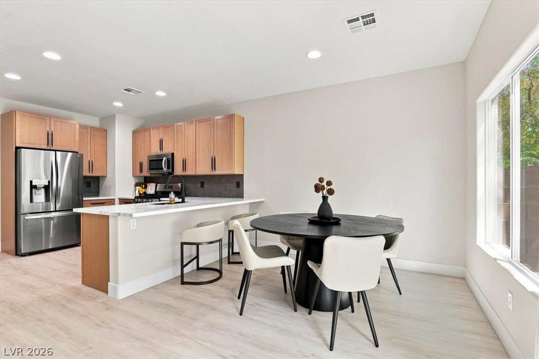 232 Friendly Court Property Photo 7