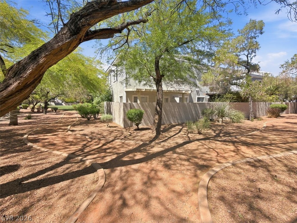 232 Friendly Court Property Photo 34