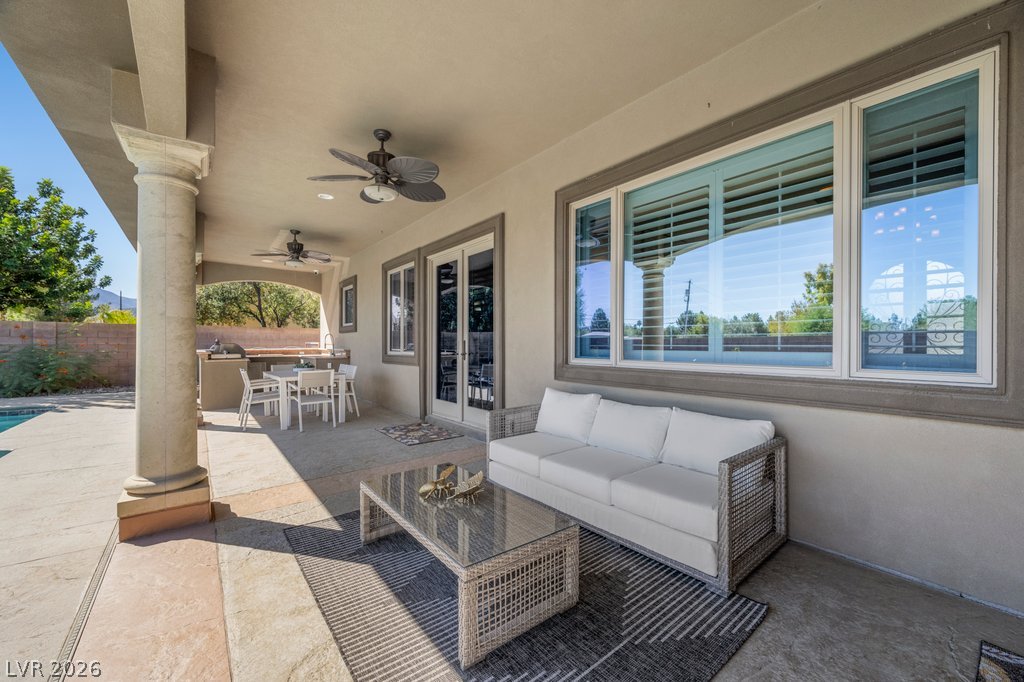 8035 Palm Cove Court Property Photo 33