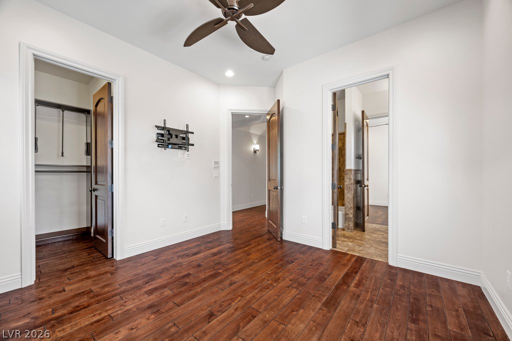 8035 Palm Cove Court Property Photo 41