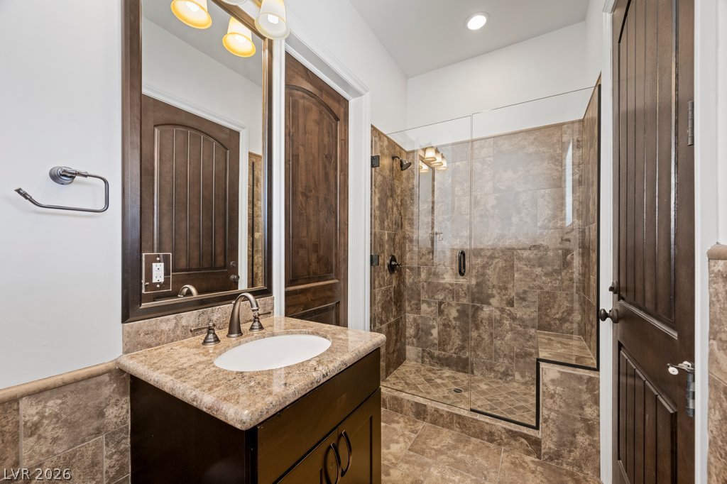 8035 Palm Cove Court Property Photo 47
