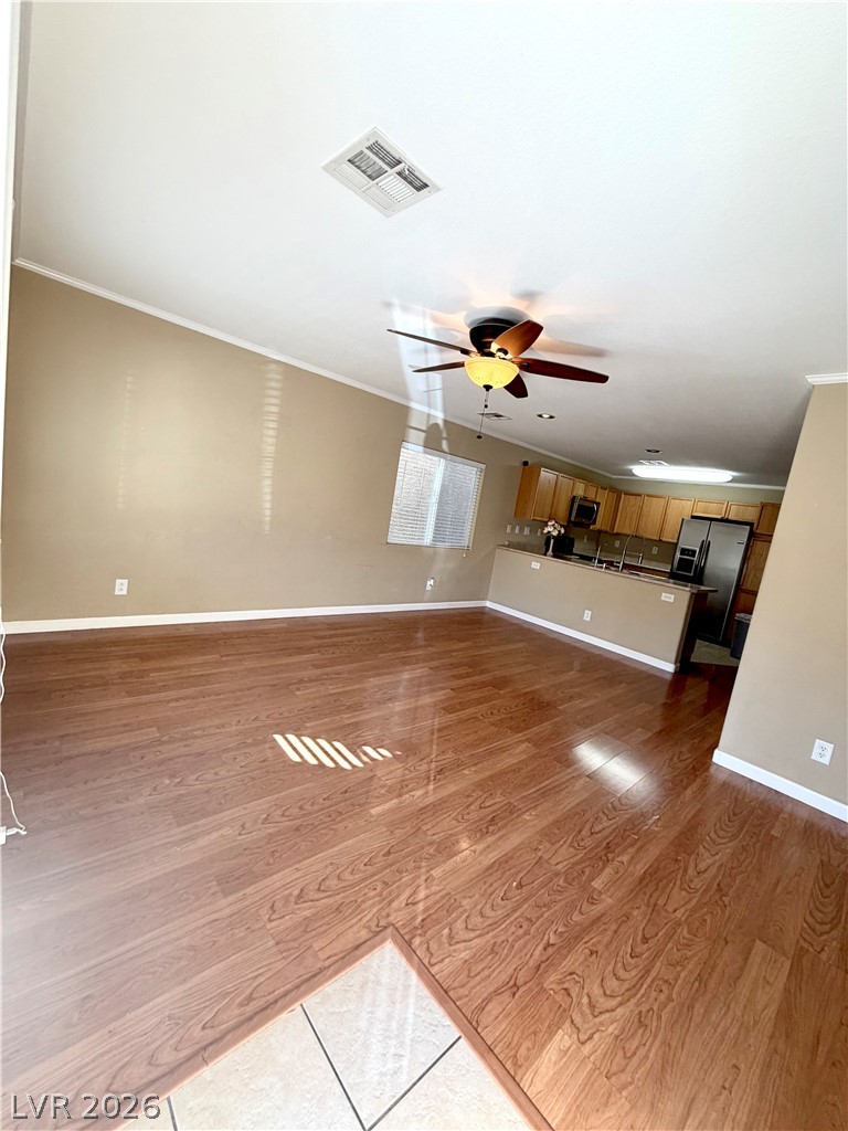 9104 Silk Threads Avenue Property Photo 3