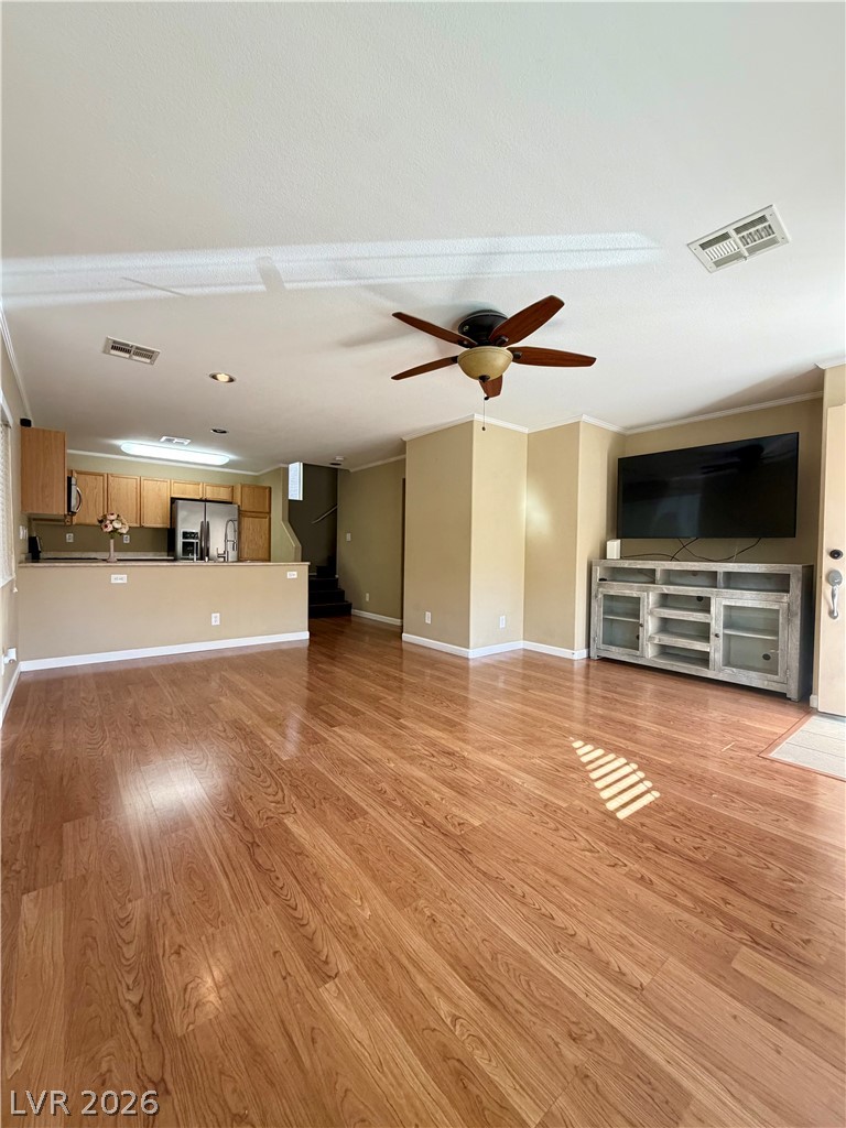9104 Silk Threads Avenue Property Photo 5
