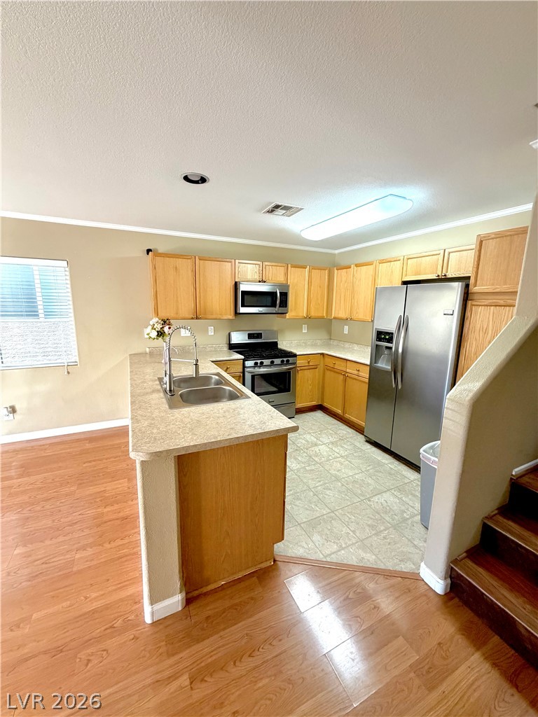 9104 Silk Threads Avenue Property Photo 8