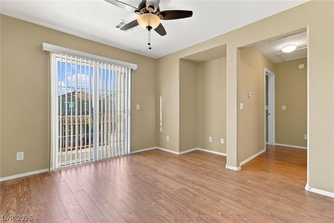 9104 Silk Threads Avenue Property Photo 13
