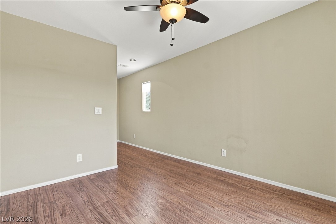 9104 Silk Threads Avenue Property Photo 15