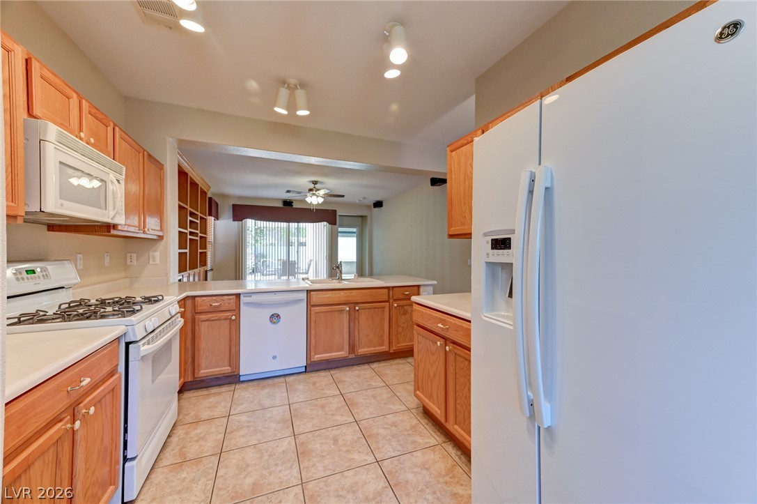 5131 Opal Crest Avenue Property Photo 10