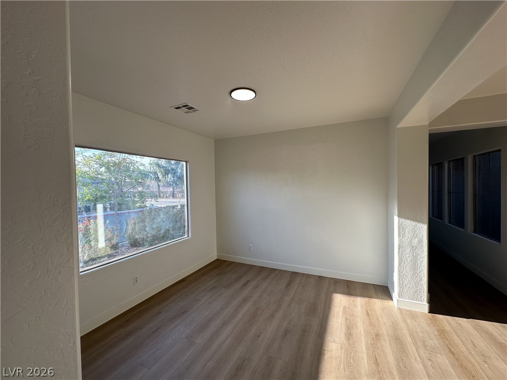 5728 Flying Birdie Avenue Property Photo 17