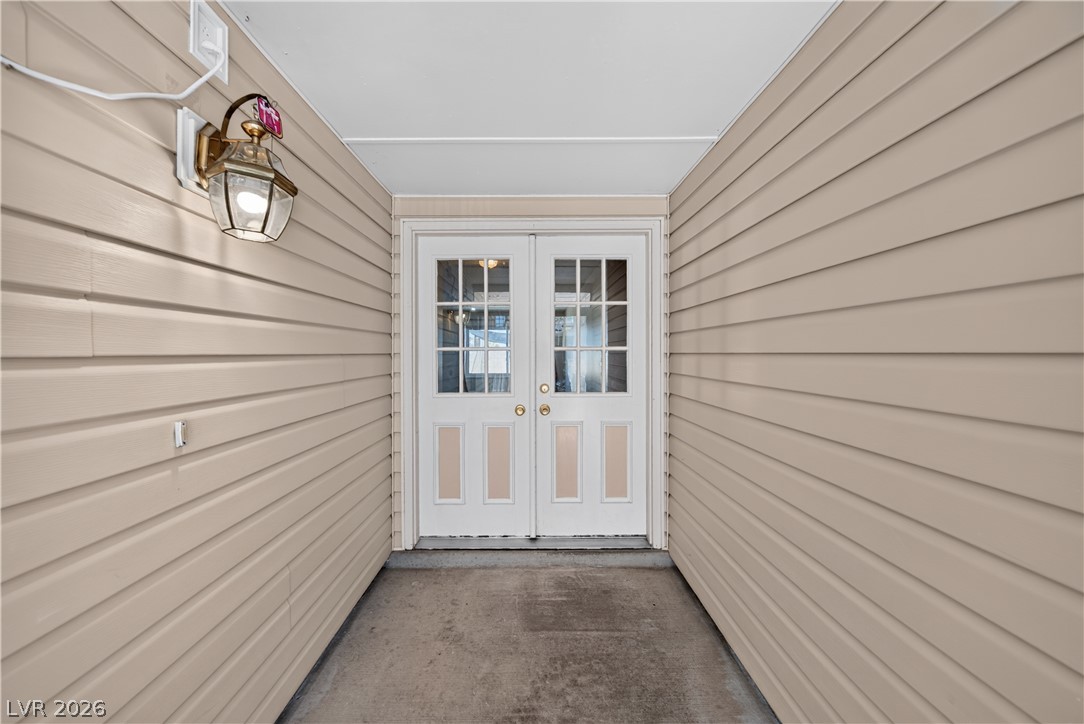 137 Sam Jonas Drive Property Photo 3