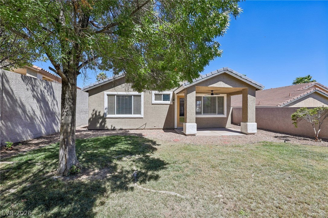 10669 Oak Crest Avenue Property Photo 5