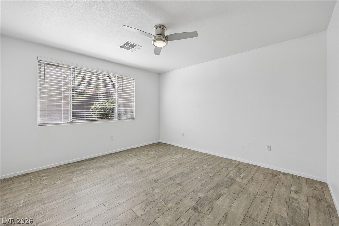 10669 Oak Crest Avenue Property Photo 17