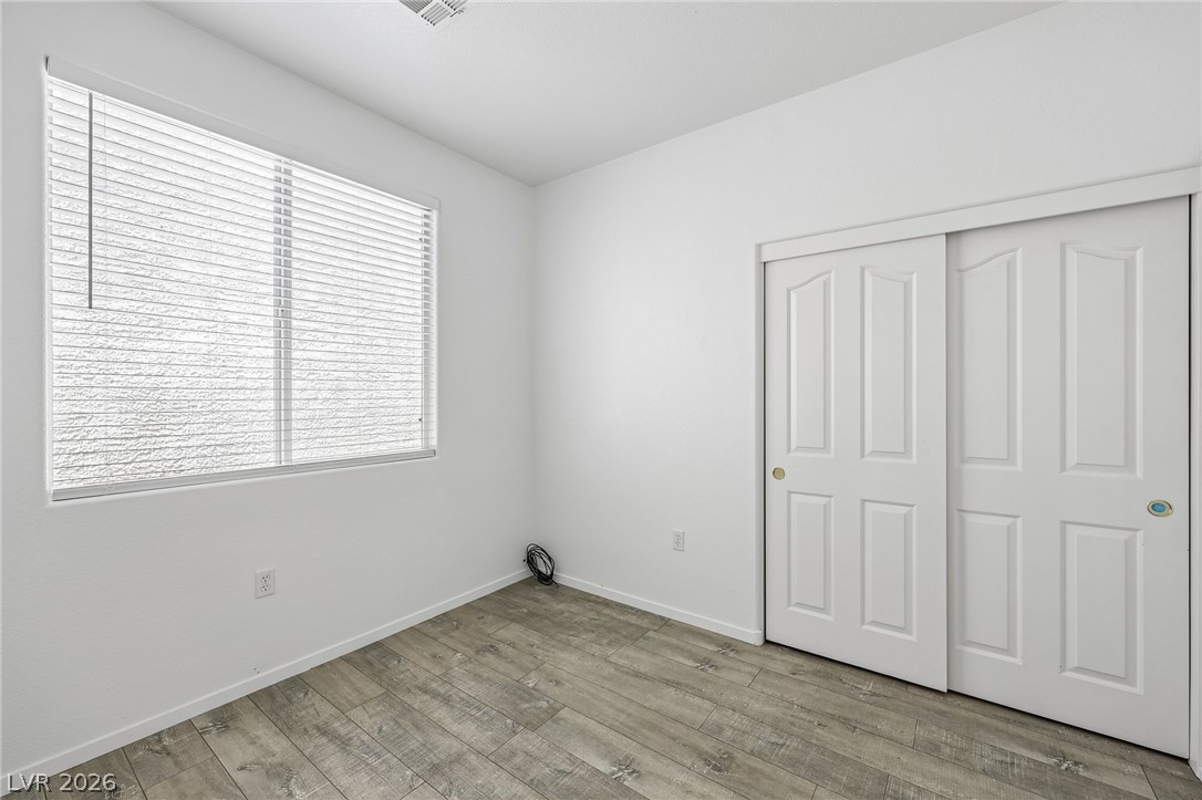 10669 Oak Crest Avenue Property Photo 22
