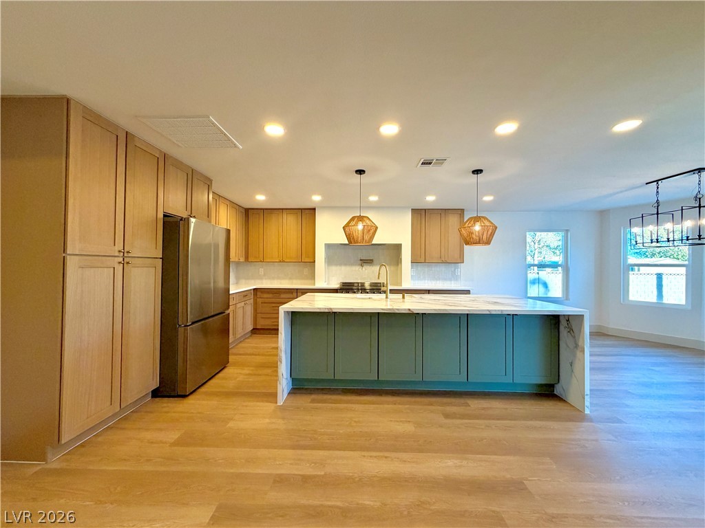 2755 South Torrey Pines Drive Property Photo 13