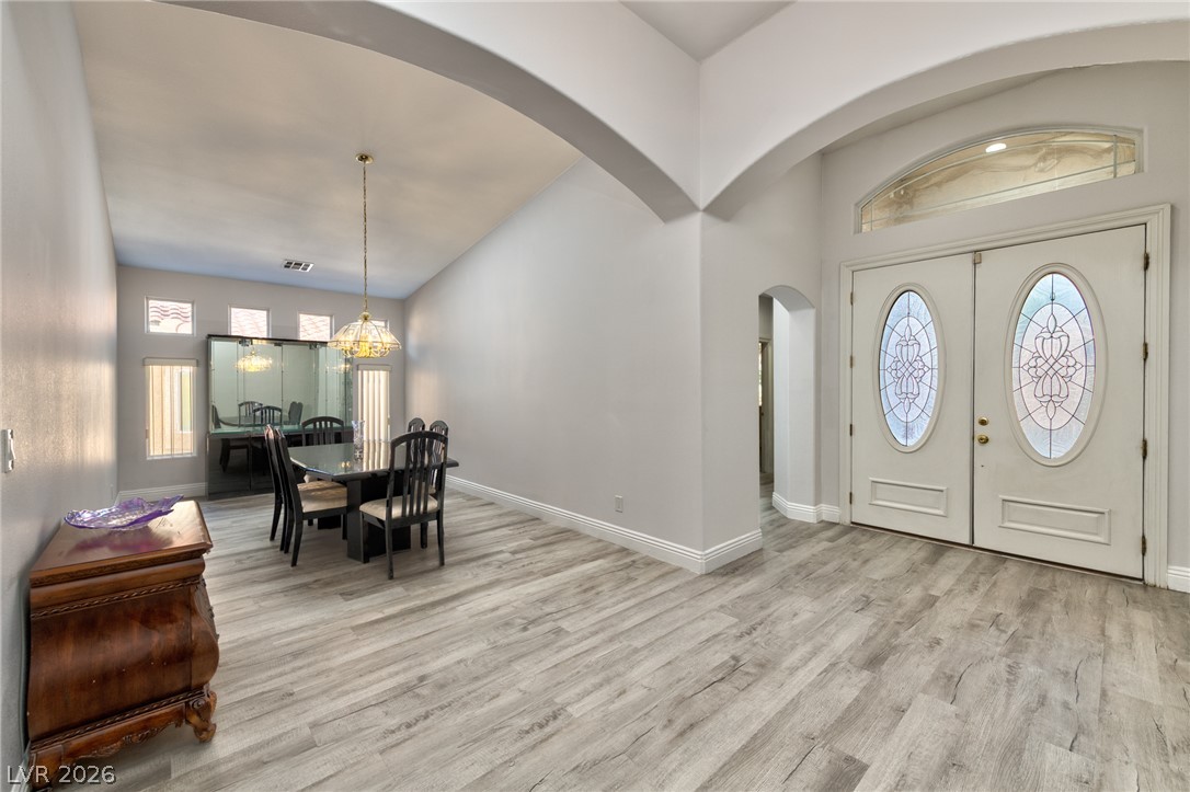 9693 Dancing Pond Way Property Photo 3