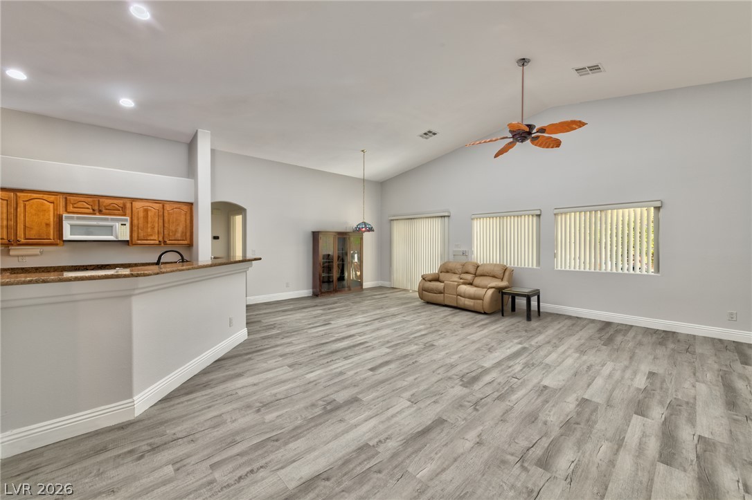 9693 Dancing Pond Way Property Photo 6