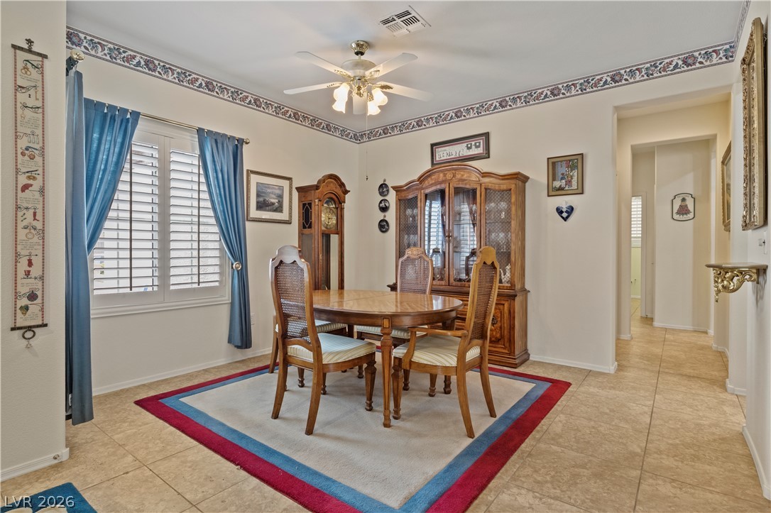 1833 Cherry Knolls Street Property Photo 6
