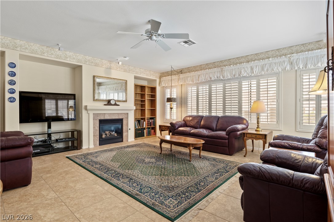 1833 Cherry Knolls Street Property Photo 10