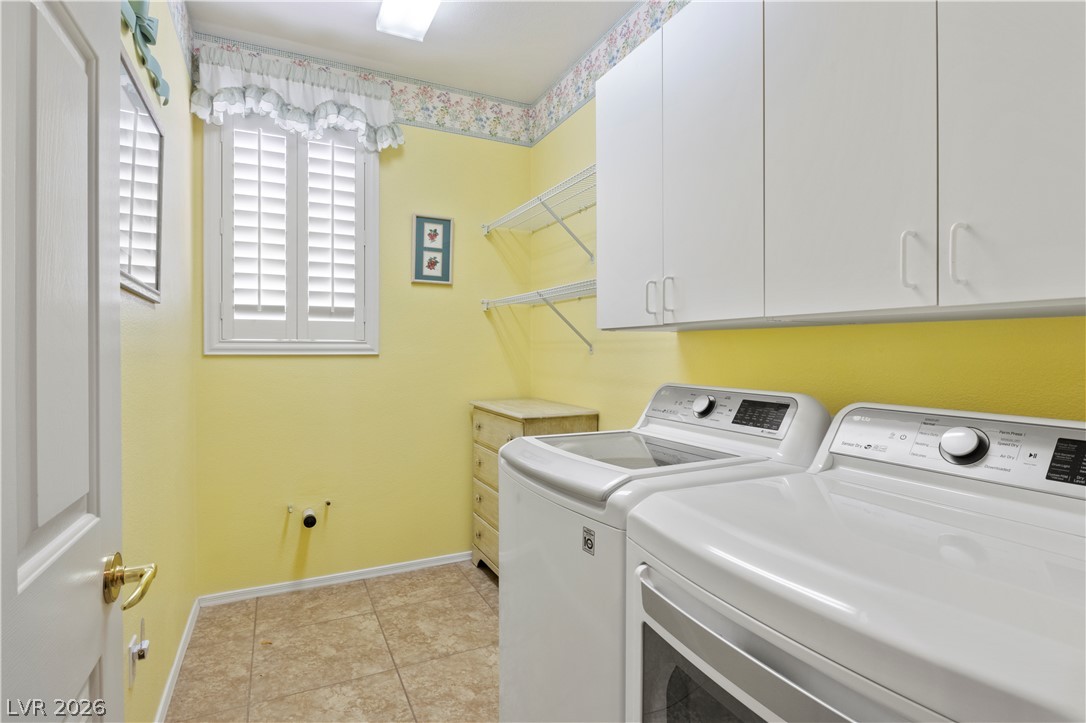 1833 Cherry Knolls Street Property Photo 27