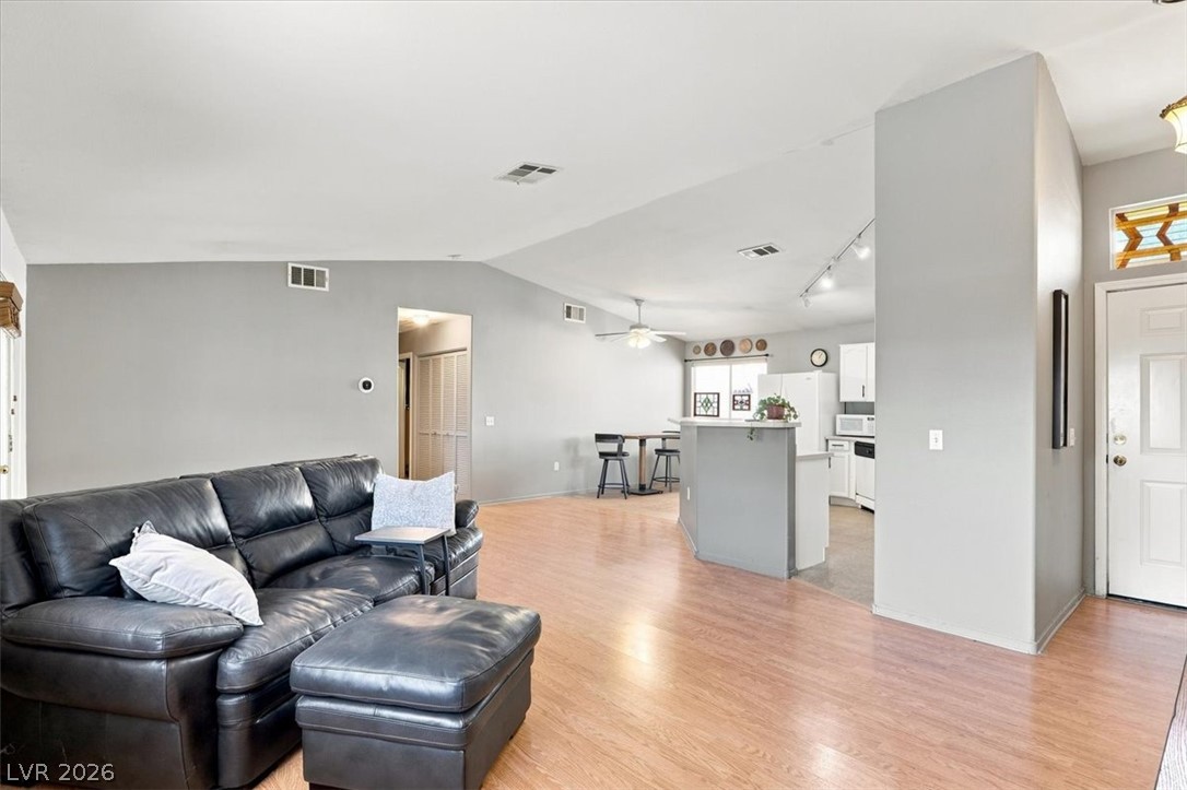 5293 Mineral Lake Drive Property Photo 4
