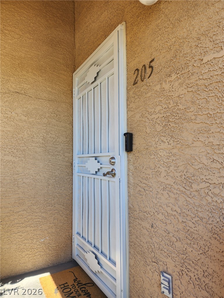 900 Heavenly Hills Court 205 Property Photo 3