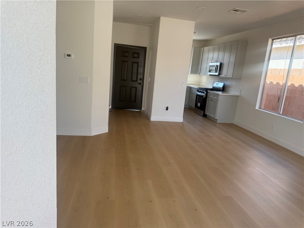 1408 Hometown Avenue Property Photo 6