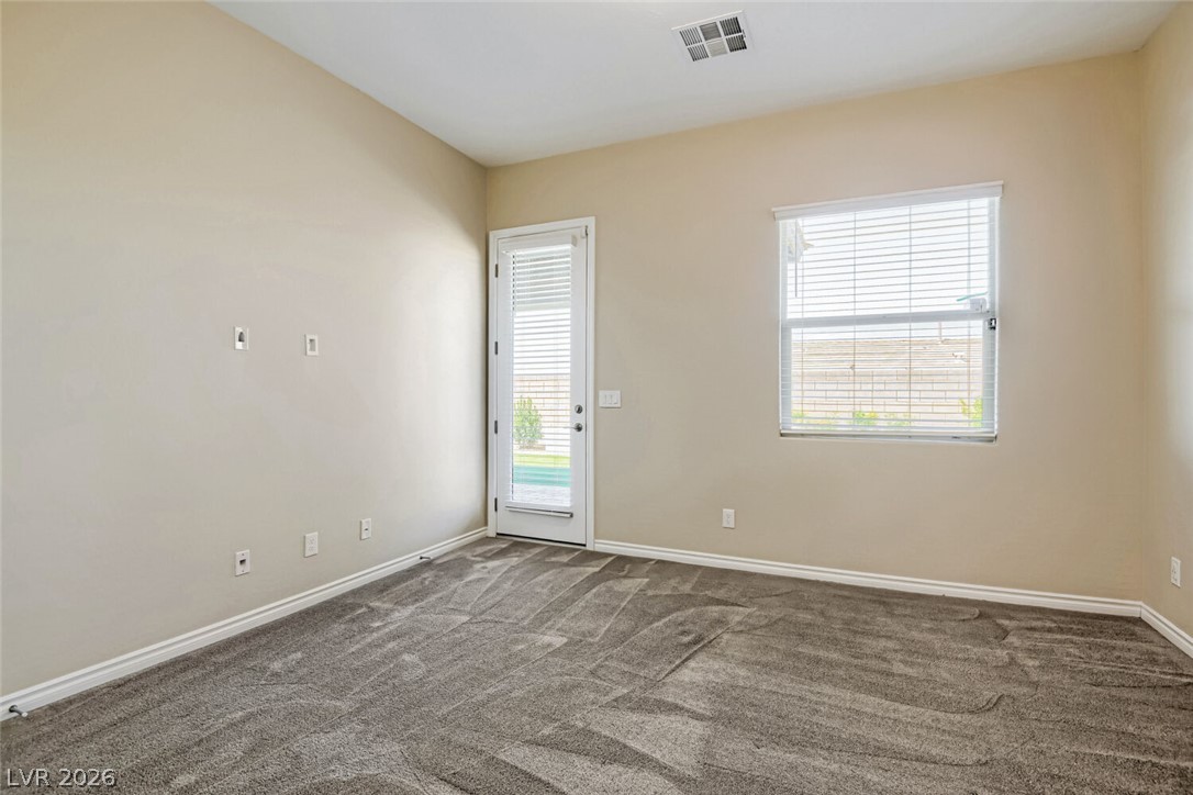 647 Longfeather Street Property Photo 13