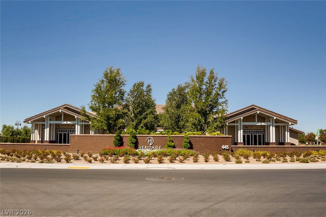 647 Longfeather Street Property Photo 35