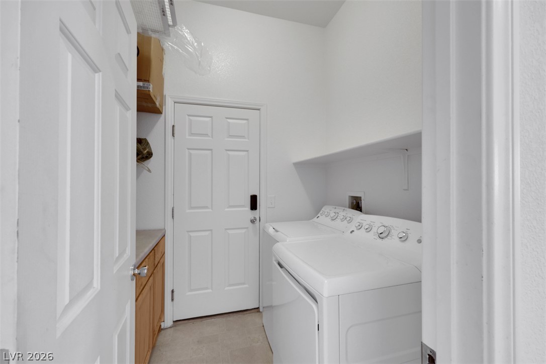 6635 Azure Clouds Way Property Photo 17