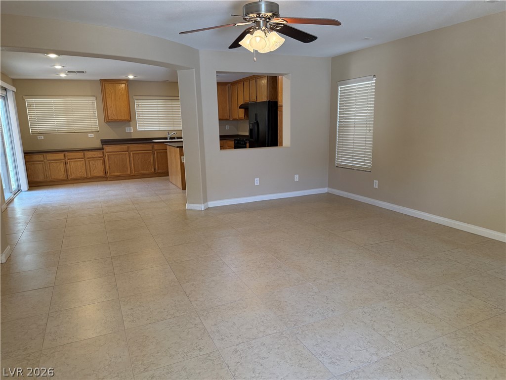 651 Shadwell Street Property Photo 5