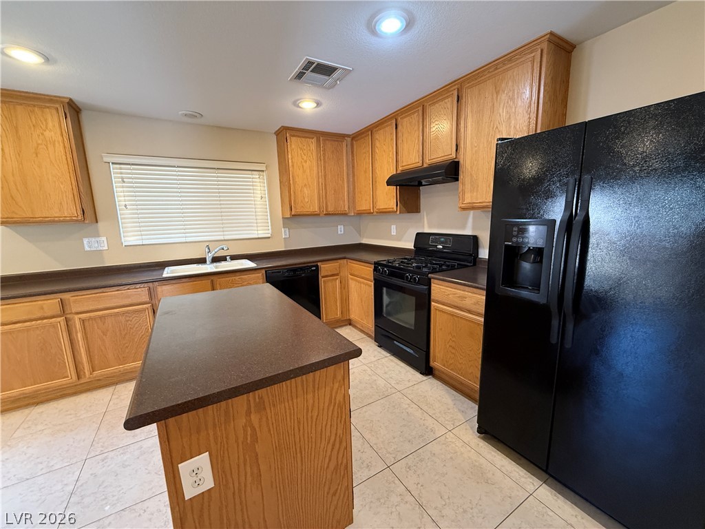 651 Shadwell Street Property Photo 12