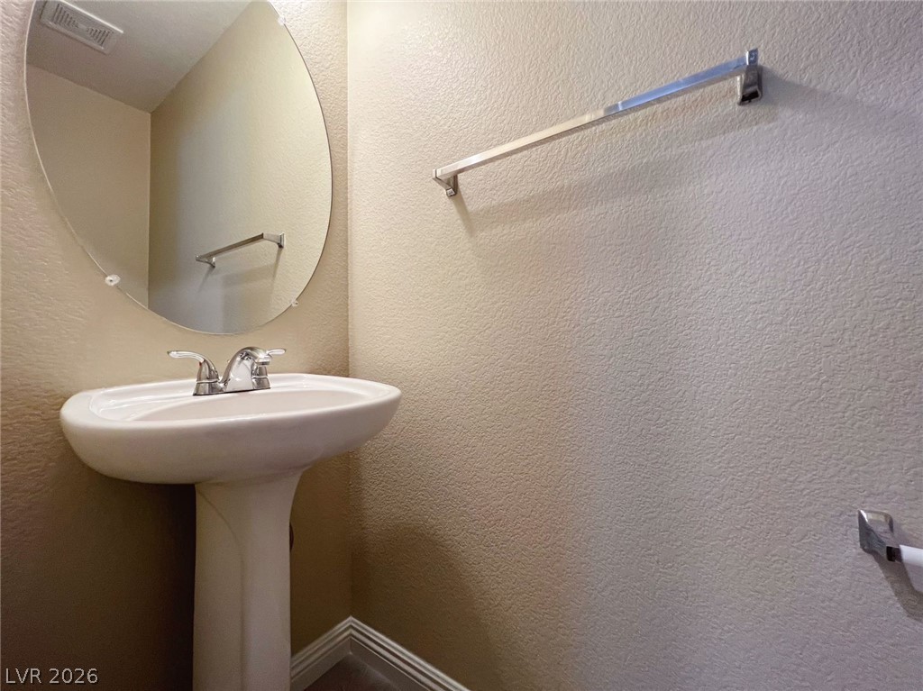 2392 Ember Mist Court Property Photo 4