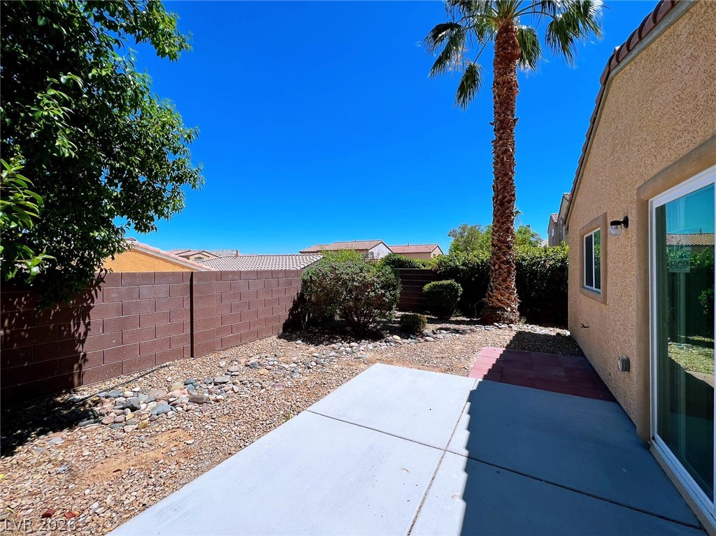 2392 Ember Mist Court Property Photo 12