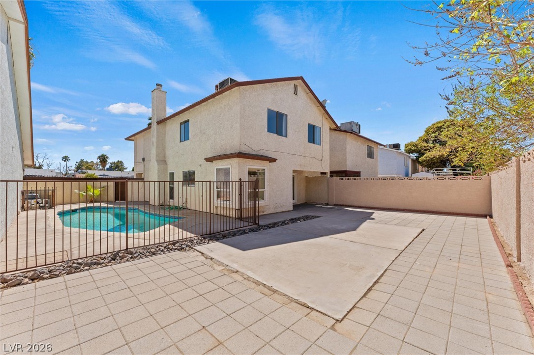 5570 White Cap Street Property Photo 21
