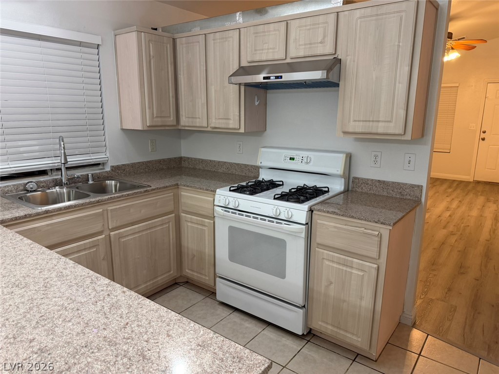 5817 Lenapee Court Property Photo 8
