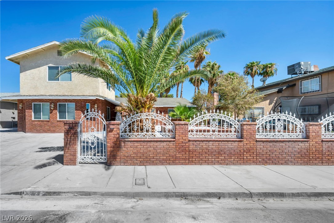 1322 Lucky Street Property Photo 2