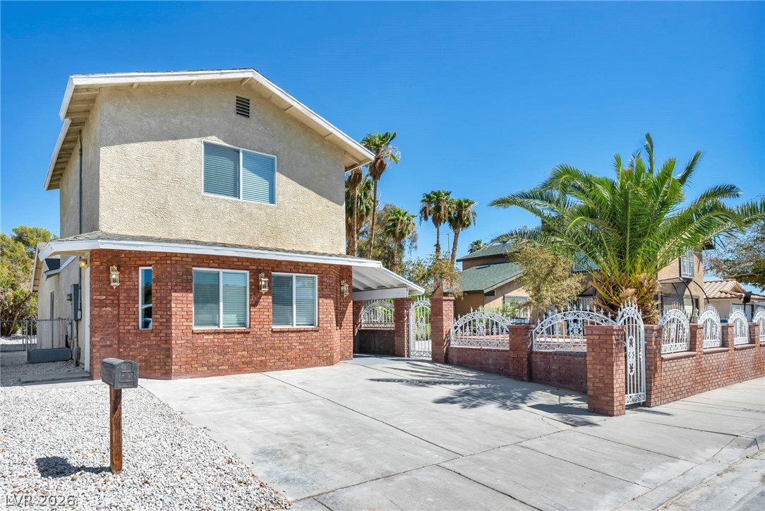1322 Lucky Street Property Photo 3
