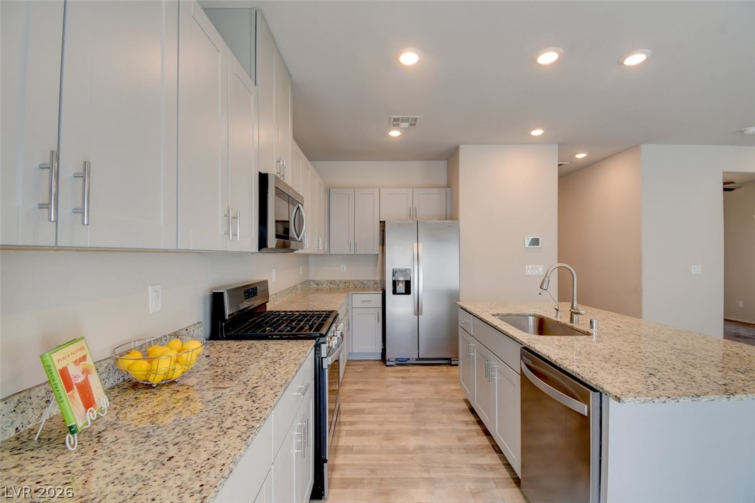 7526 Crested Moon Street Property Photo 10