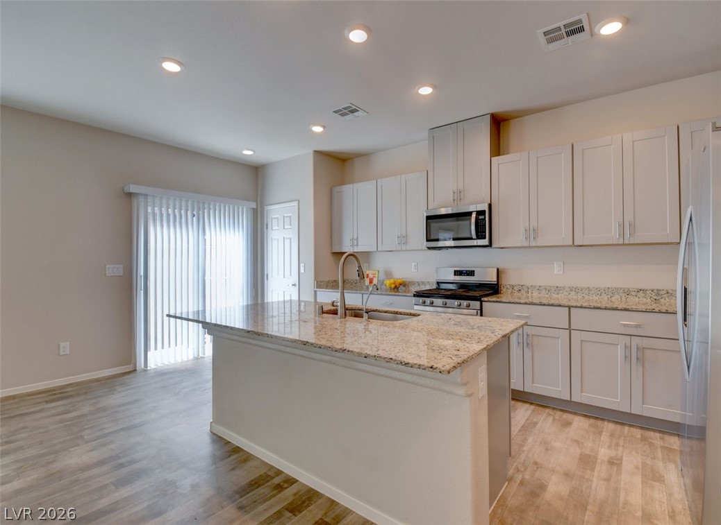 7526 Crested Moon Street Property Photo 17